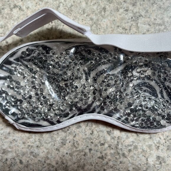 NEW Spa Bella Zebra Deluxe Gel Eye Mask warm or cold therapy stretchy strap - Picture 4 of 4